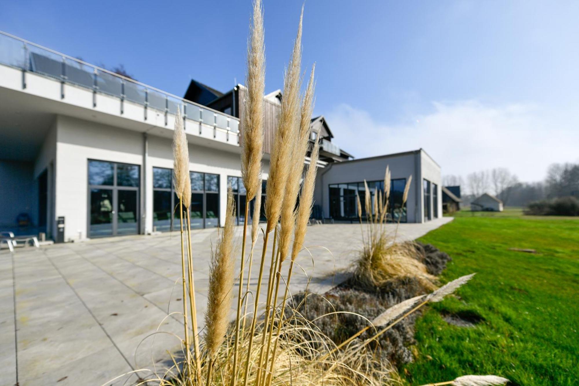 Landhotel Burg Im Spreewald - Resort & Spa Ngoại thất bức ảnh