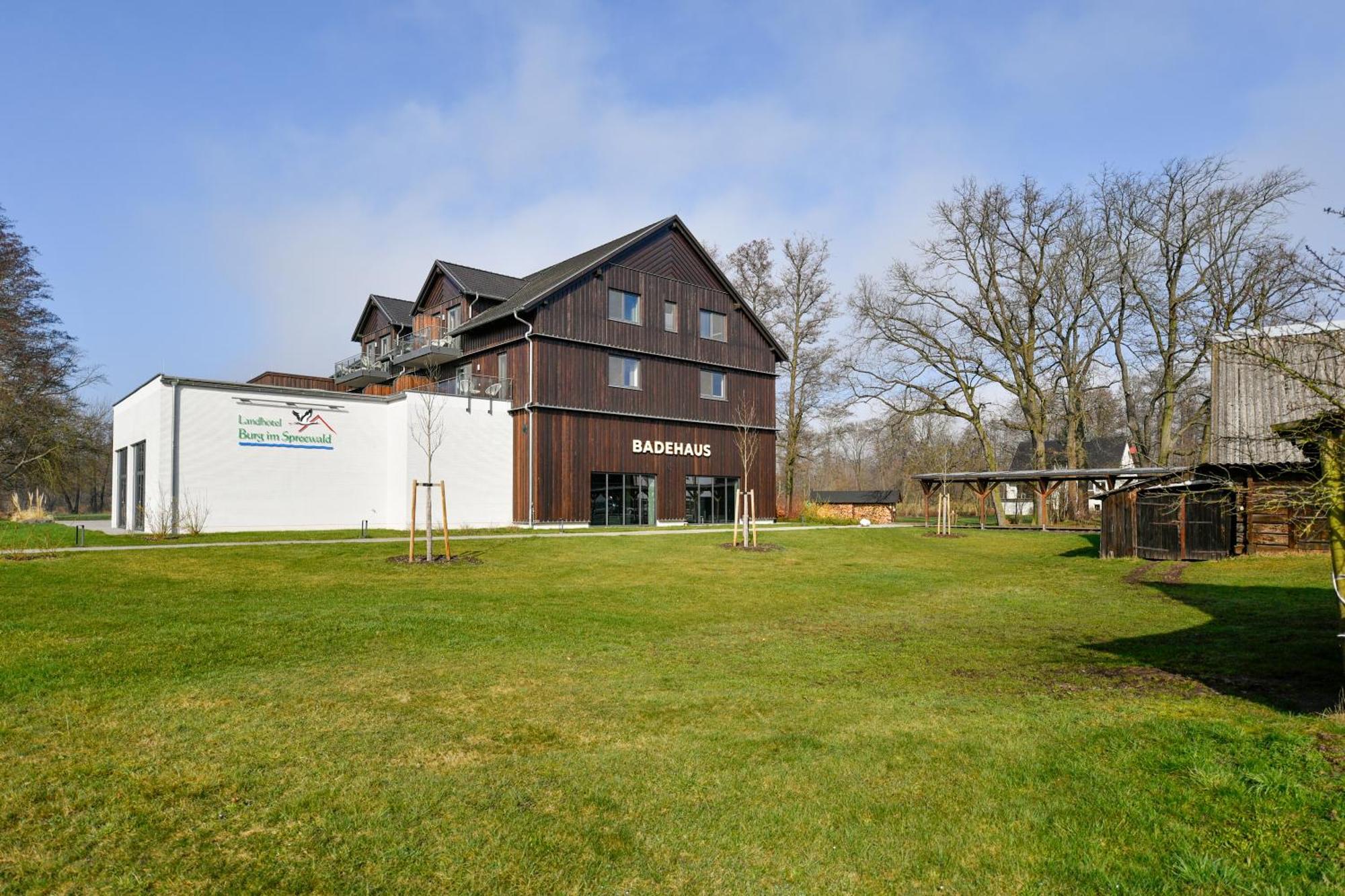 Landhotel Burg Im Spreewald - Resort & Spa Ngoại thất bức ảnh